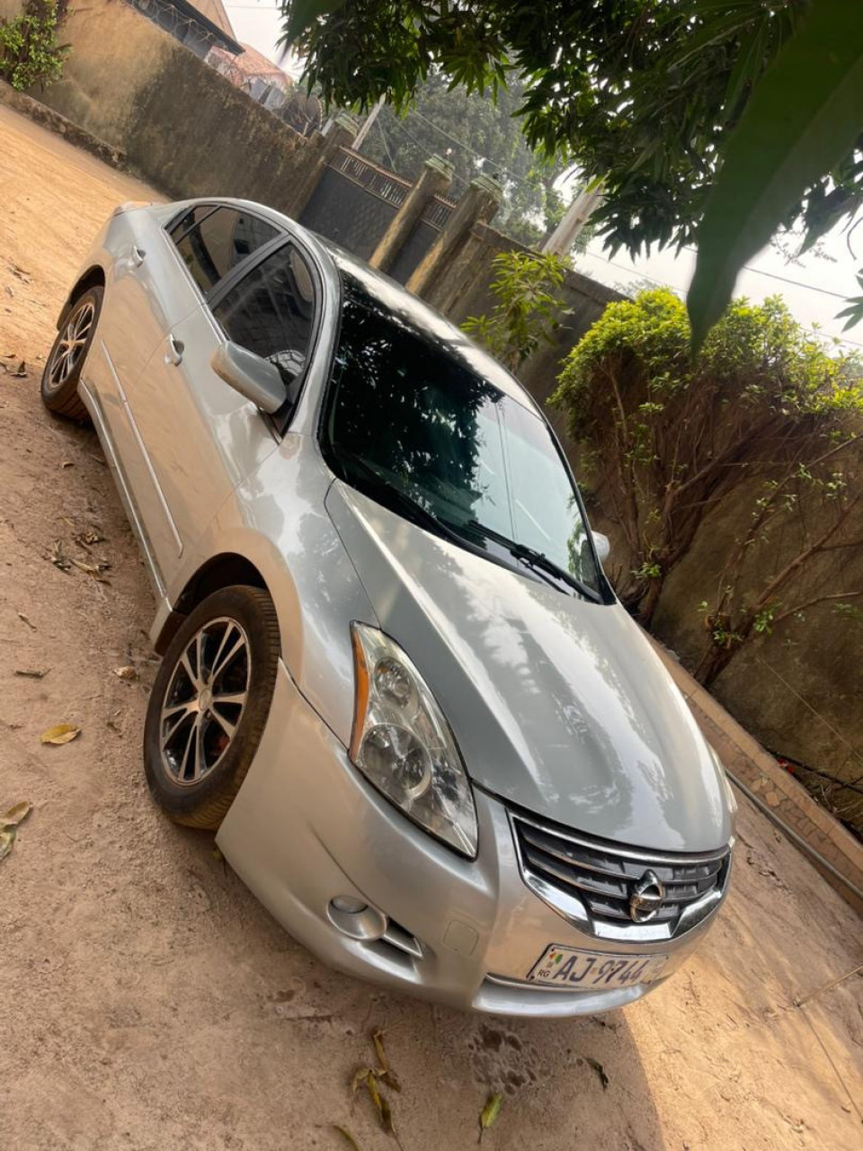 Nissan Altima, Voitures, Conakry