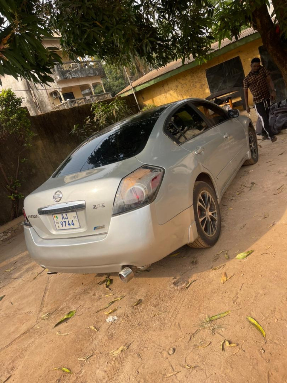 Nissan Altima, Voitures, Conakry