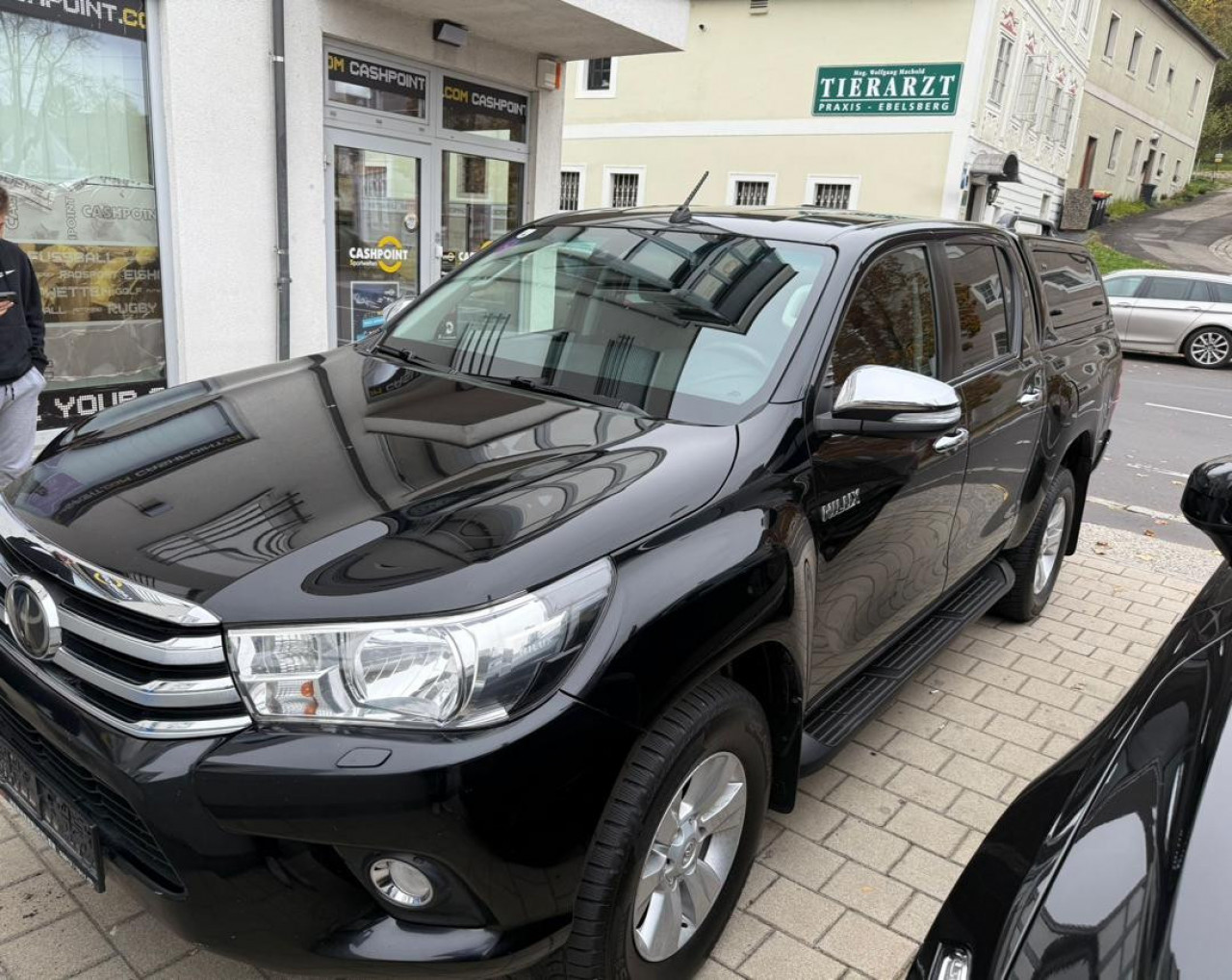 TOYOTA HILUX 2018 SORTIE PORT AUTOMATIQUE, Voitures, Conakry