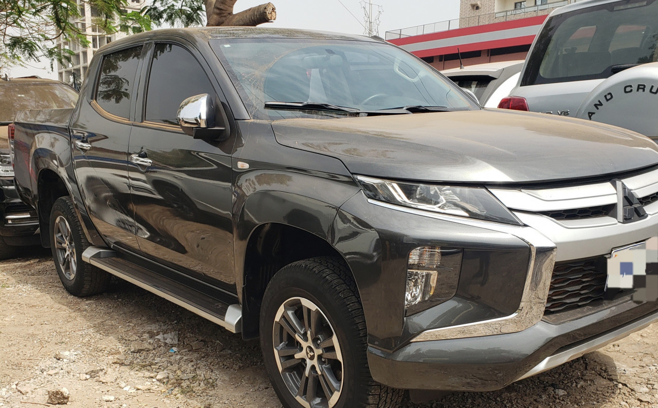 MITSUBISHI L200 NOUVEAU ANNÉE 2020, Voitures, Conakry