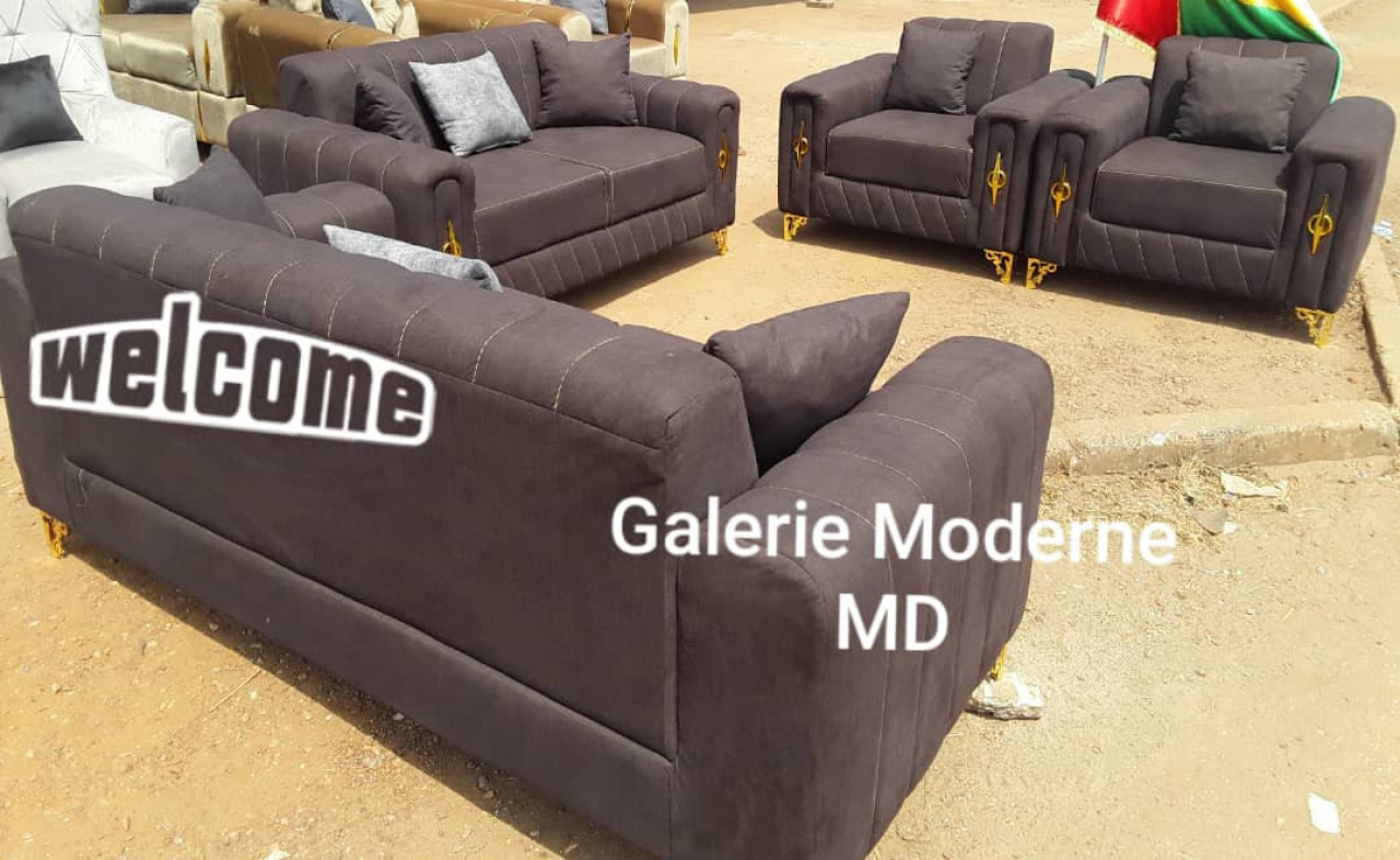 CANAPÉ MODERNE, Lits - Fauteuils, Conakry