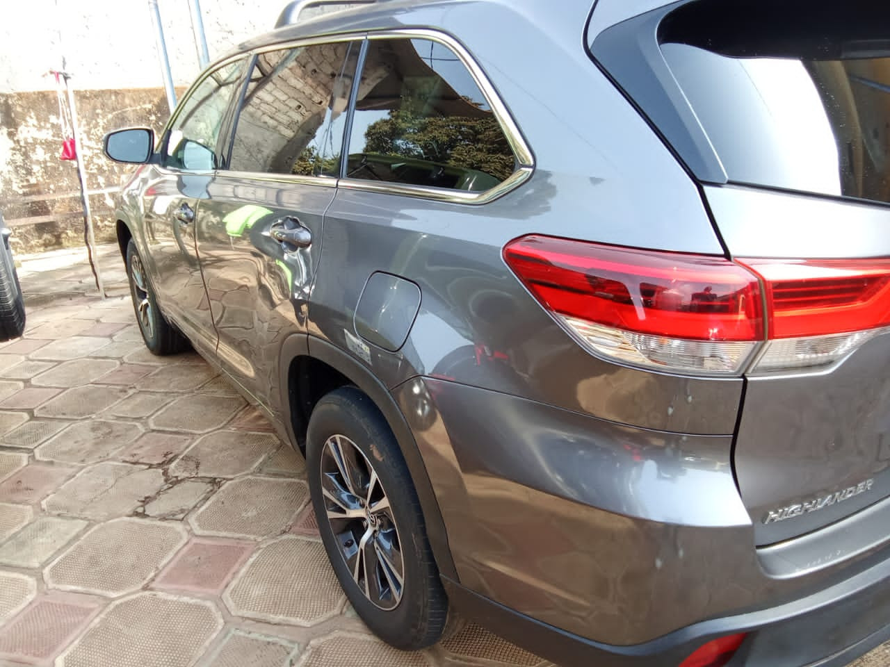 Toyota Highlander, Voitures, Conakry