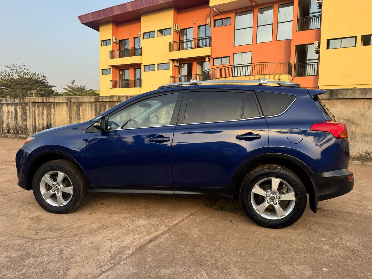 Toyota rav4, Voitures, Conakry