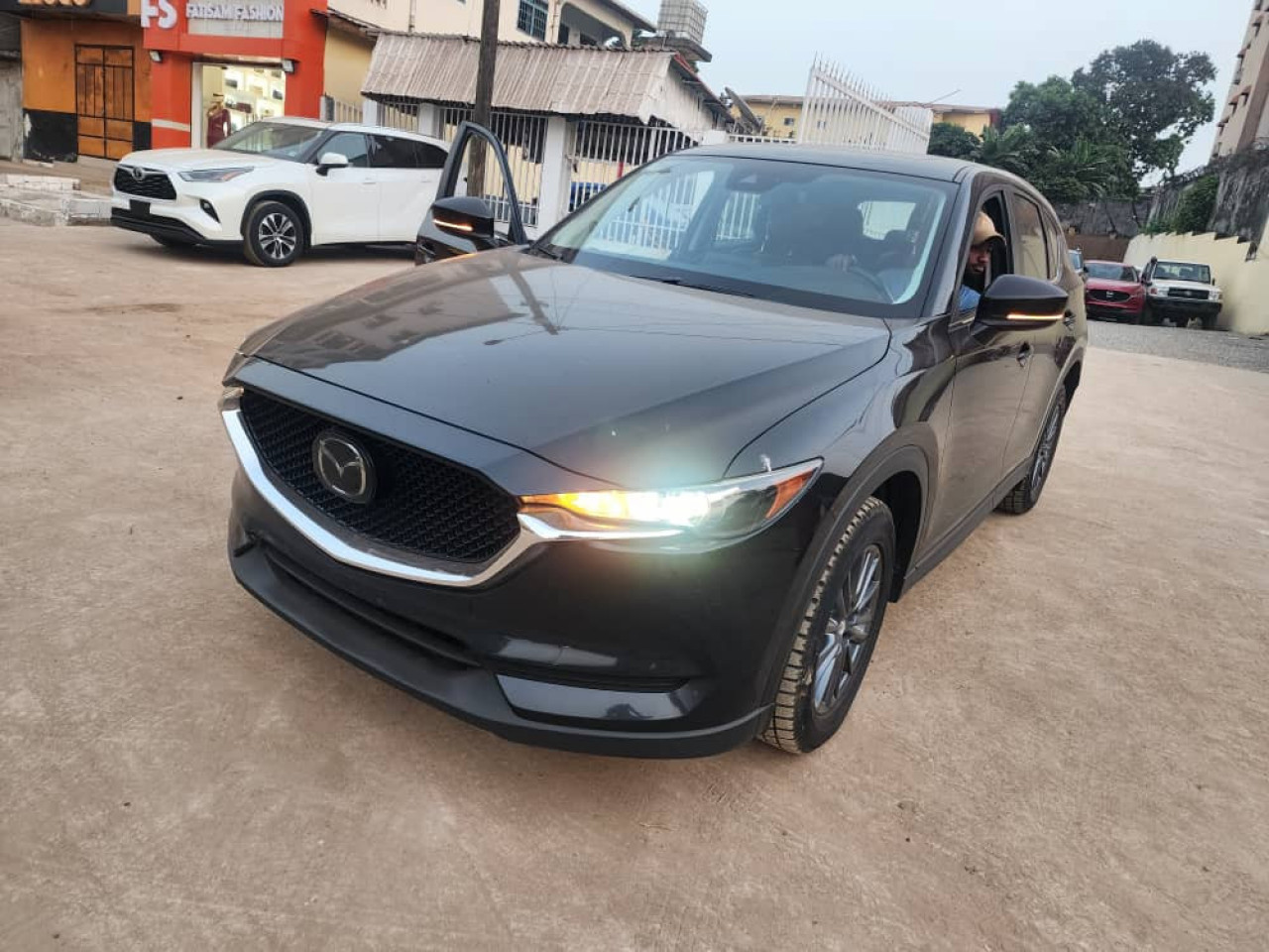 Mazda CX5, Voitures, Conakry