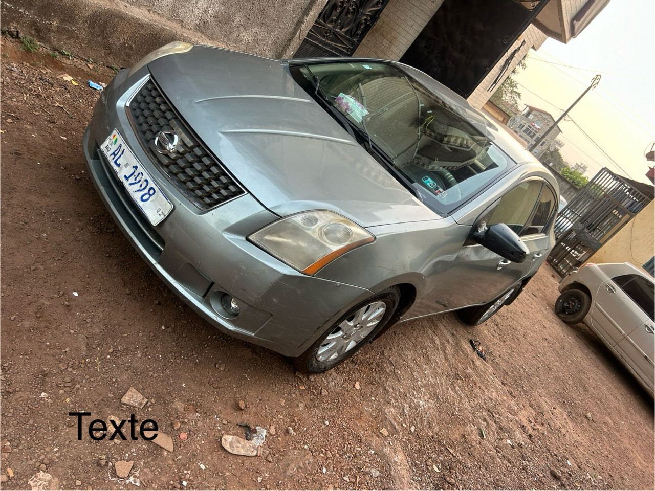 Nissan Sentra, Voitures, Conakry