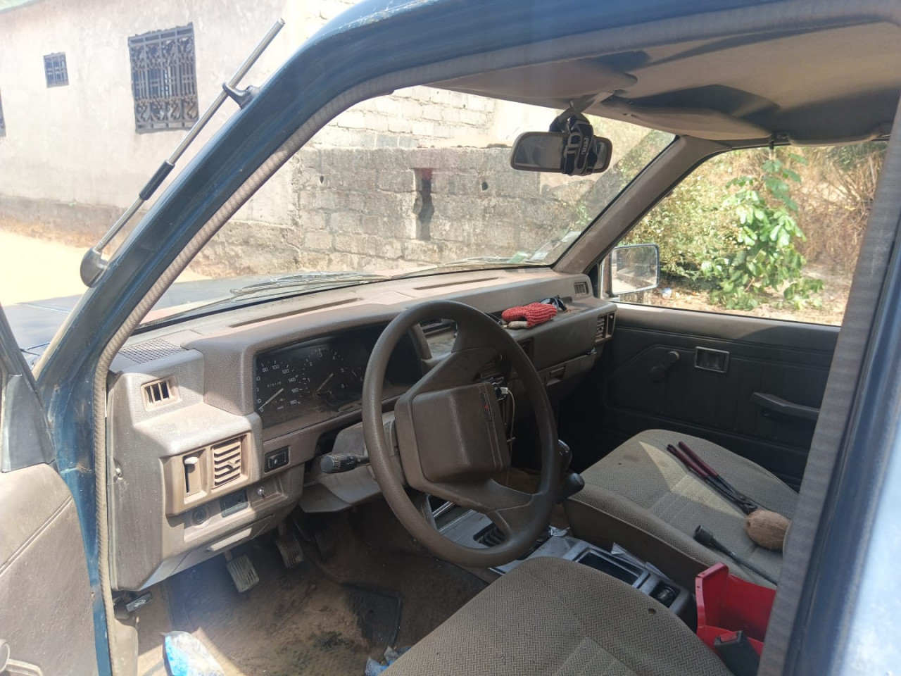 MITSUBISHI L200 SORTIE PORT, Voitures, Conakry