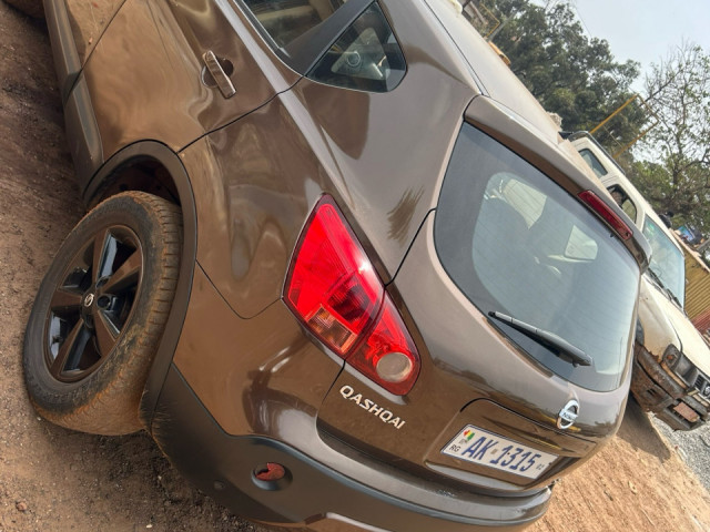 Nissan QASHOAI, Voitures, Conakry