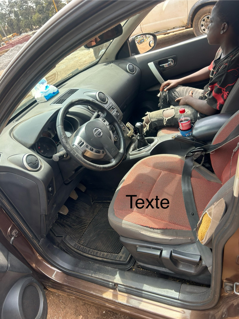 Nissan QASHOAI, Voitures, Conakry