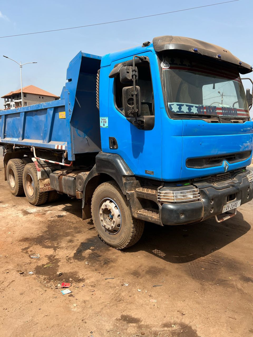 CAMION RENAULT KERAX 10 roues, Camions - Autobus, Conakry