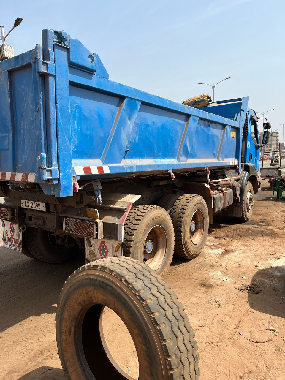 CAMION RENAULT KERAX 10 roues, Camions - Autobus, Conakry