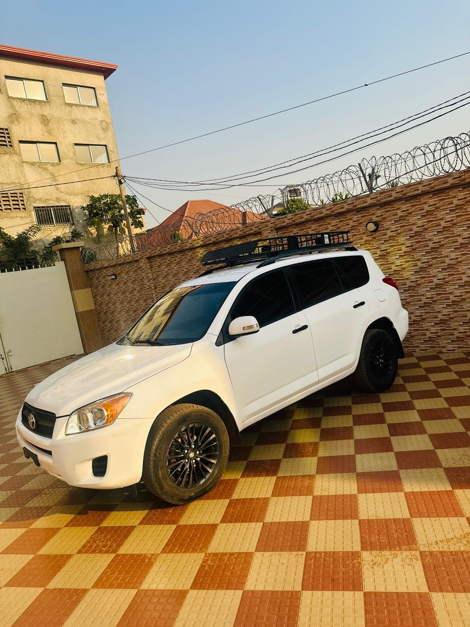 Toyota RAV4 2009, Voitures, Conakry