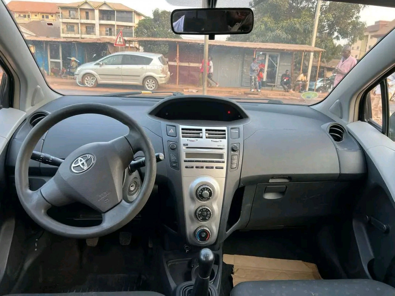 Toyota Yaris, Voitures, Conakry