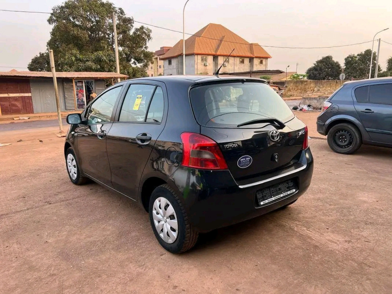 Toyota Yaris, Voitures, Conakry