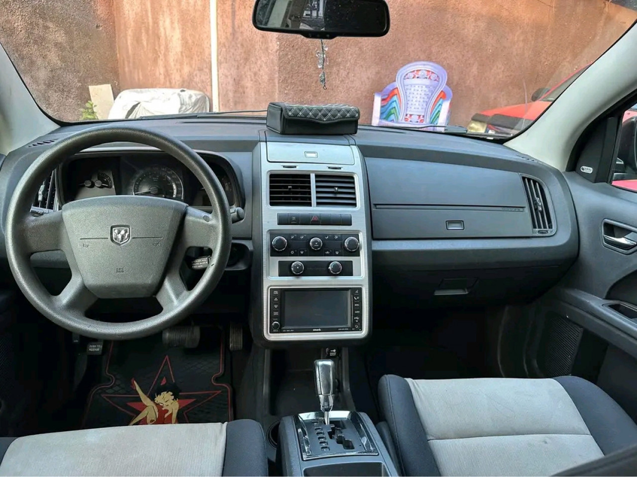 Dodge caliber, Voitures, Conakry