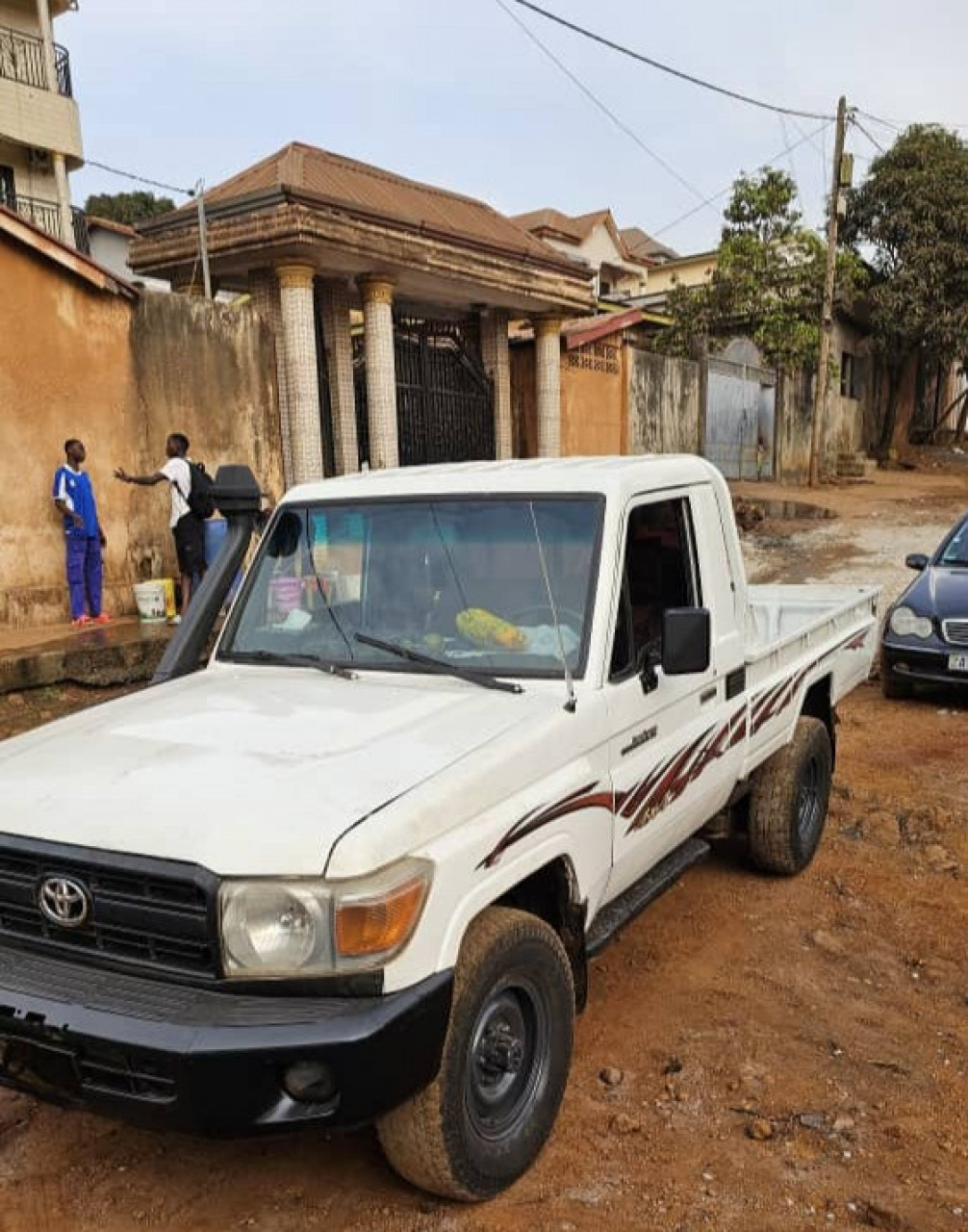 TOYOTA LAND CRUISER PICK-UP UNE CABINE HARDTOP, Voitures, Conakry