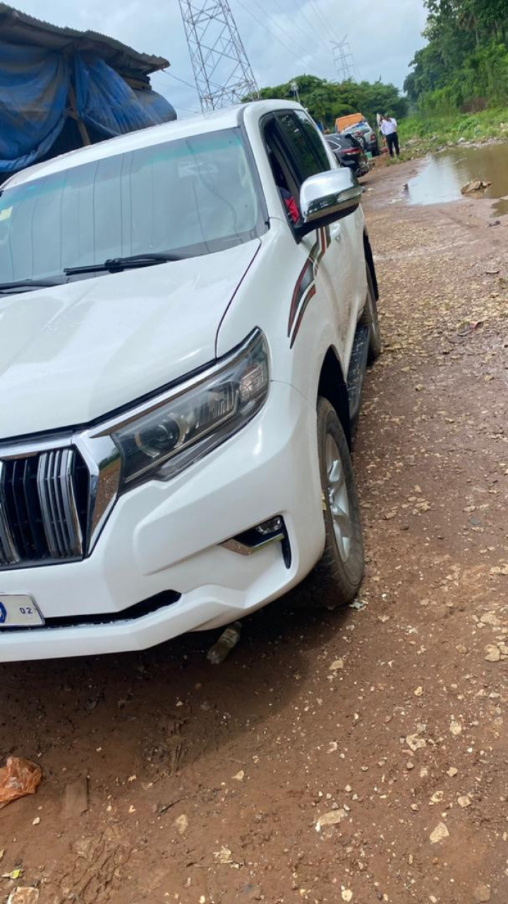 TOYOTA LAND CRUISER PRADO TXL, Voitures, Conakry