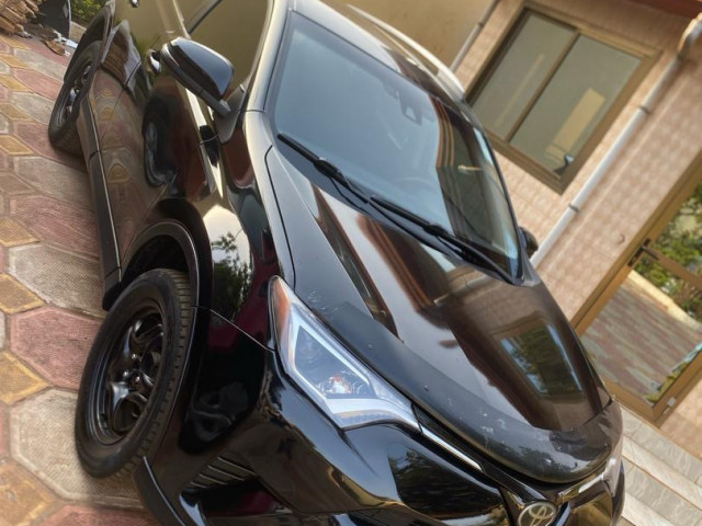 Toyota RAV4 2017, Voitures, Conakry