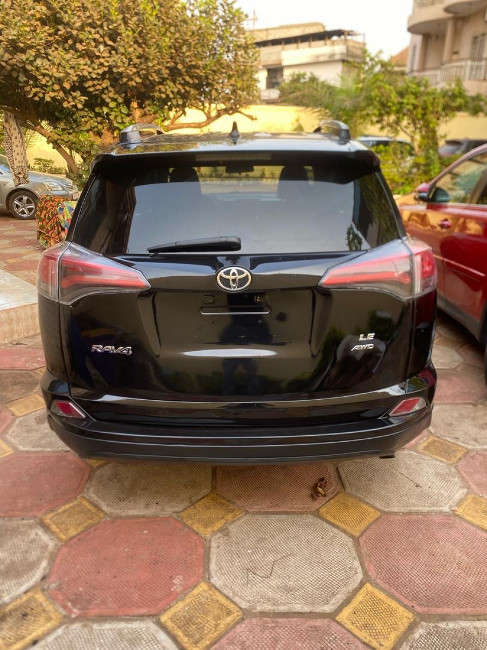 Toyota RAV4 2017, Voitures, Conakry