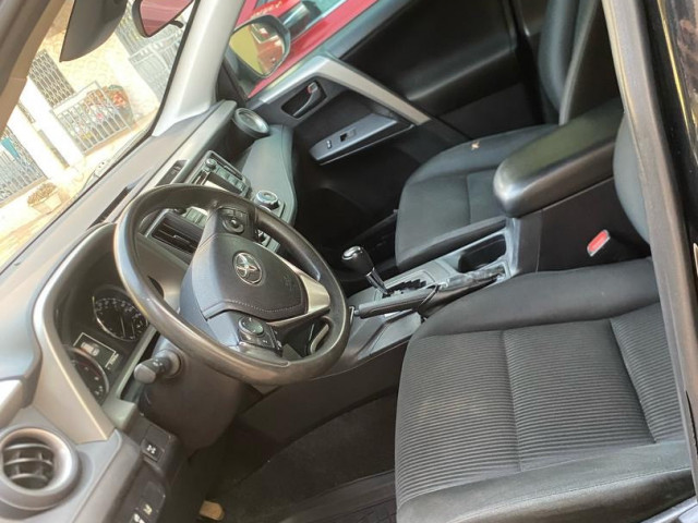 Toyota RAV4 2017, Voitures, Conakry