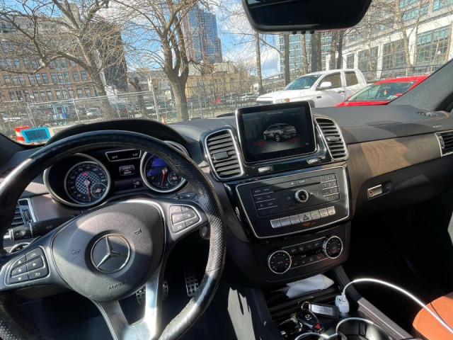 Mercedes AMG GLE 2017, Voitures, Conakry