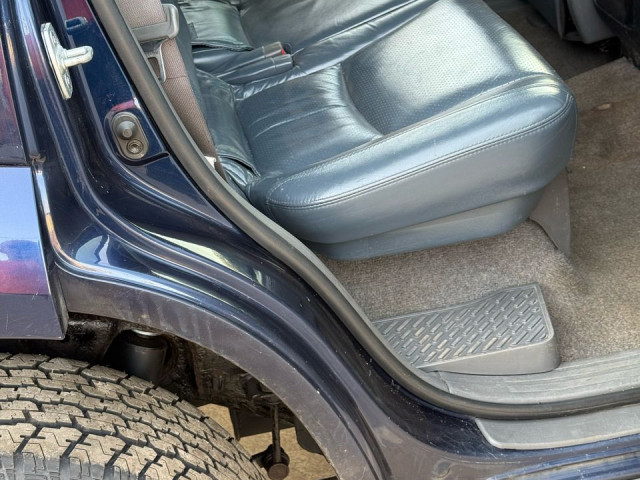 TOYOTA LAND CRUISER CNDD 3 SALLONS 7 PLACES AUTOMATIQUE, Voitures, Conakry