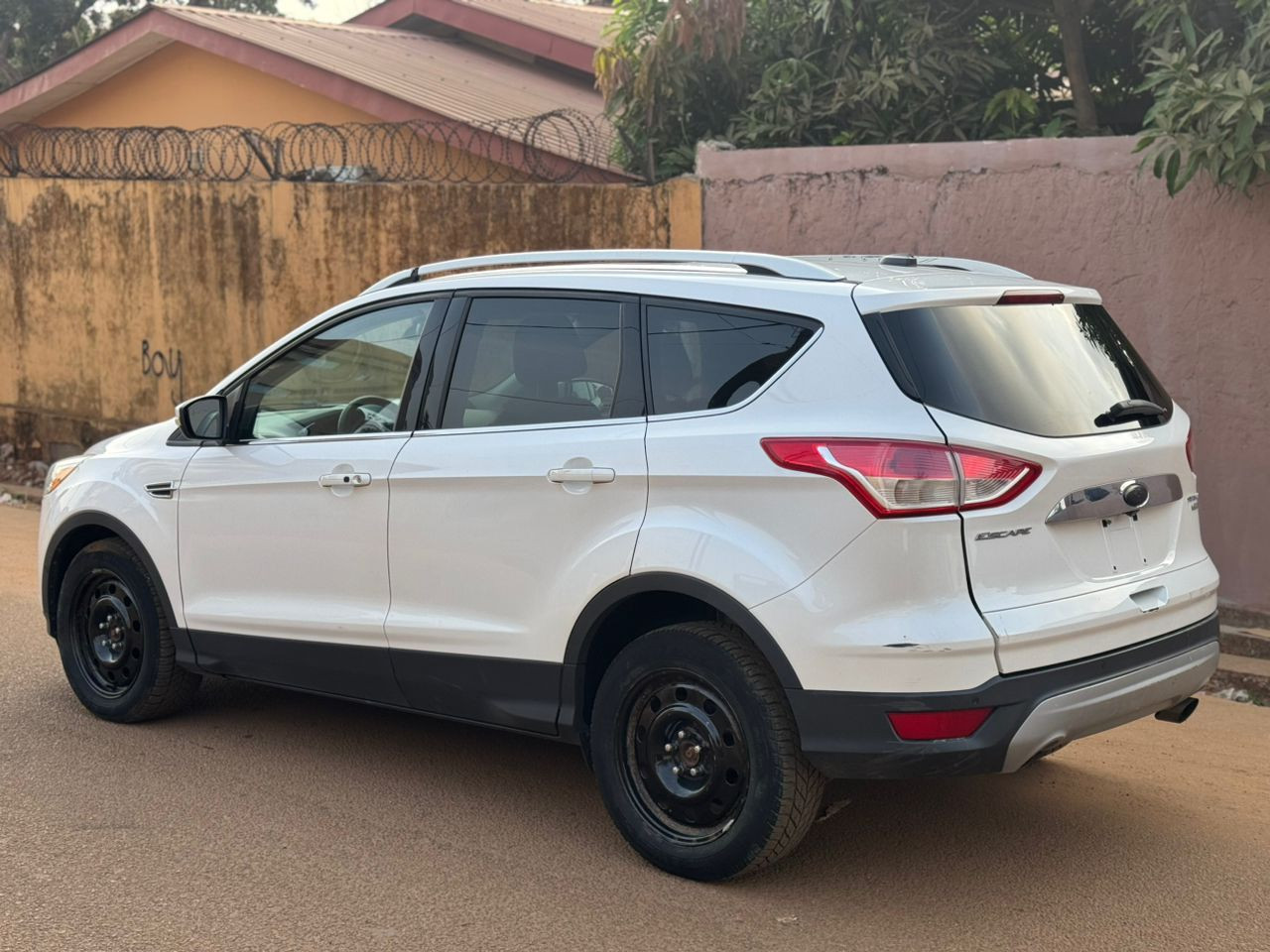 Ford escape, Voitures, Conakry