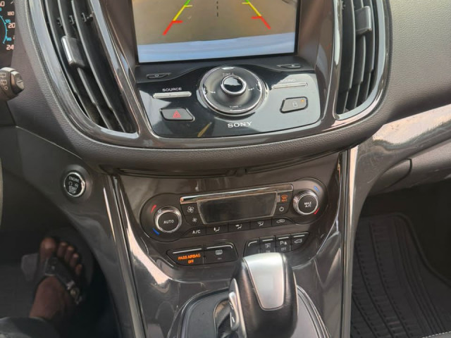 Ford escape, Voitures, Conakry