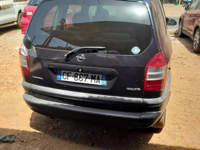 Vend Opel Sortie port, Voitures, Conakry
