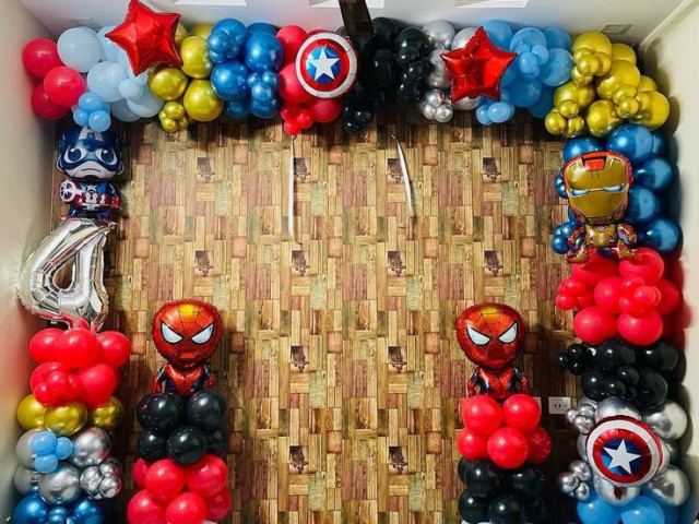 Décoration Salon anniversaire, Autres Services, Conakry