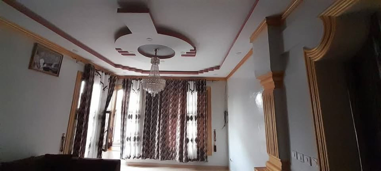 Vente d'un Somptueux Duplex sis à  #Tombolia, Maisons, Conakry