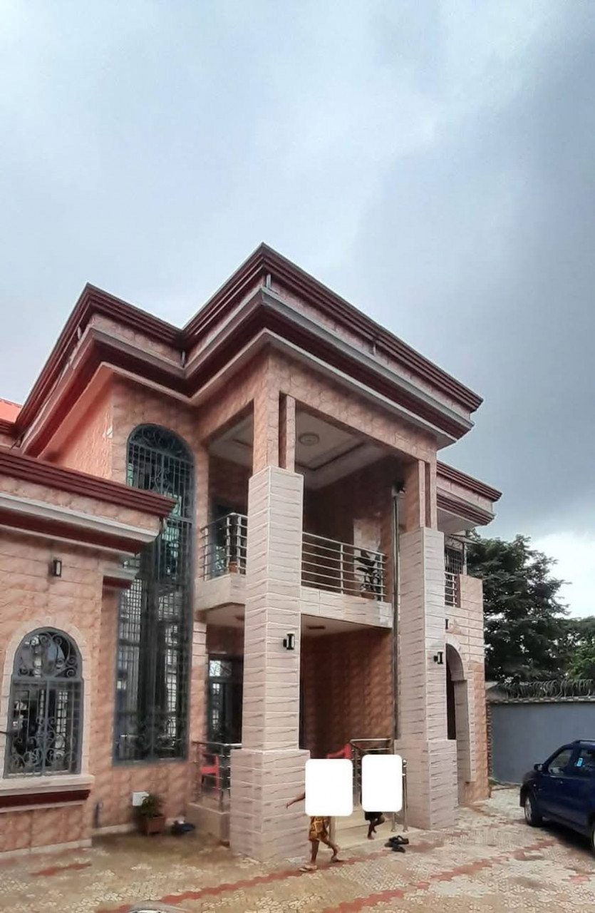 Vente d'un Somptueux Duplex sis à  #Tombolia, Maisons, Conakry