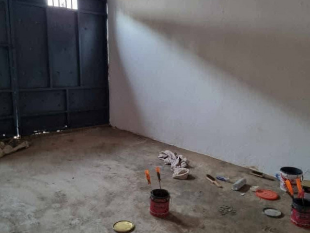 Vente d'une concession entière, située à lambangny, Maisons, Conakry