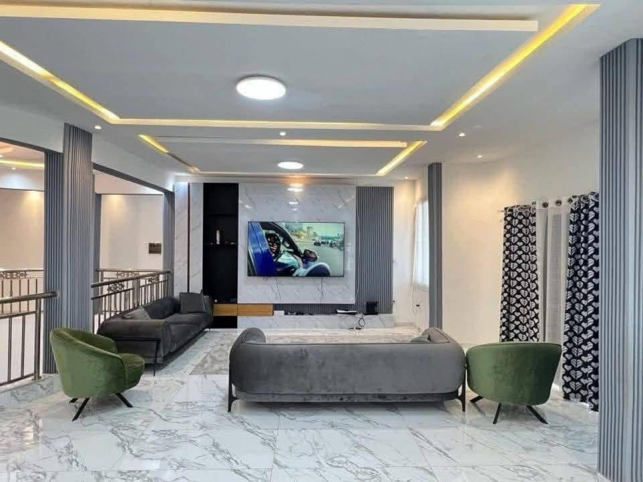 Location d'un #duplex  meublé avec piscine à Kountia, Maisons, Conakry