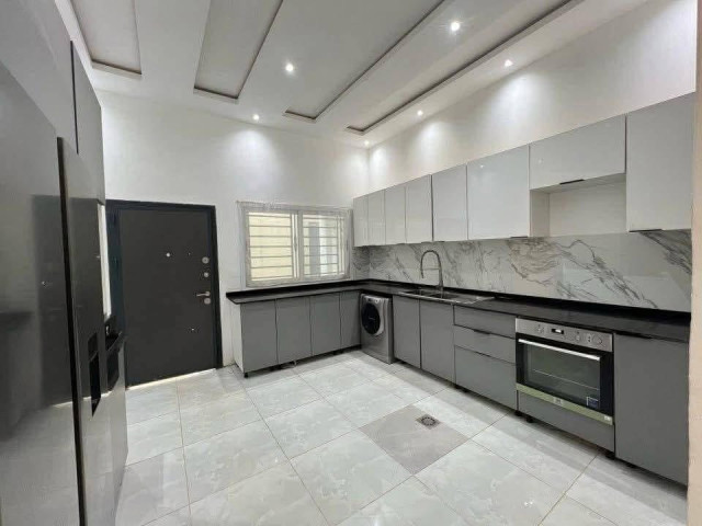 Location d'un #duplex meublé avec piscine à Kountia, Maisons, Conakry