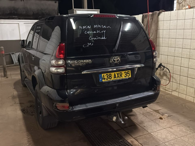 TOYOTA LAND CRUISER, Voitures, Conakry
