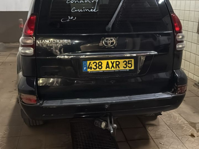 TOYOTA LAND CRUISER, Voitures, Conakry