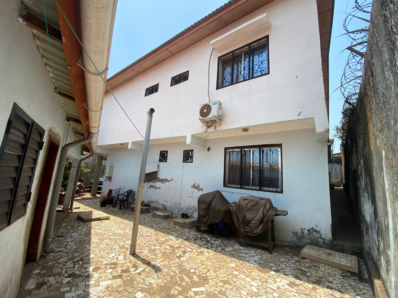 𝘃𝗲𝗻𝘁𝗲 𝗱’𝘂𝗻 #𝗱𝘂𝗽𝗹𝗲𝘅 a #𝗟𝗔𝗠BANDJI, Maisons, Conakry