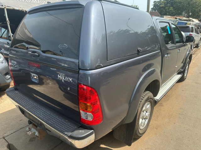 TOYOTA HILUX SORTIE PORT, Voitures, Conakry