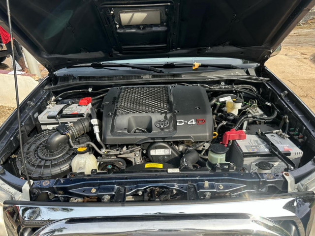 TOYOTA HILUX SORTIE PORT, Voitures, Conakry