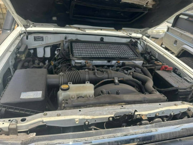 TOYOTA LAND CRUISER HARDTOP FERMER, Voitures, Conakry