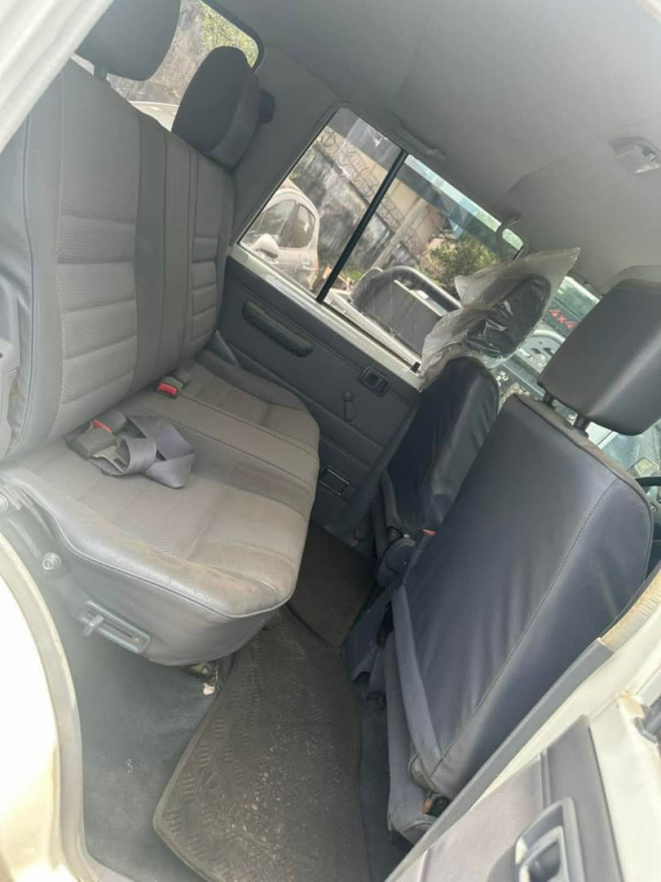 TOYOTA LAND CRUISER HARDTOP FERMER, Voitures, Conakry