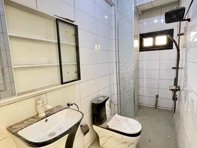 Location dโun immeuble R +6 De haut standing ร kipรฉ, Locaux Commerciaux, Conakry