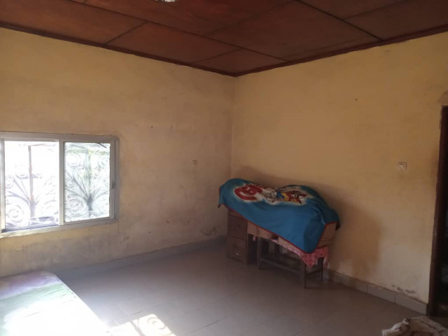 Maison a vendre a coyah Bentourayah, Maisons, Coyah