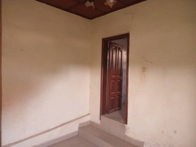 Maison a vendre a coyah Bentourayah, Maisons, Coyah