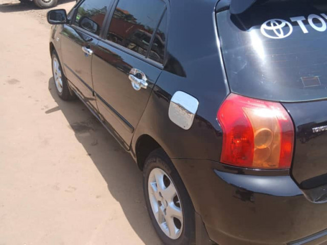 Toyota Drogba, Voitures, Conakry