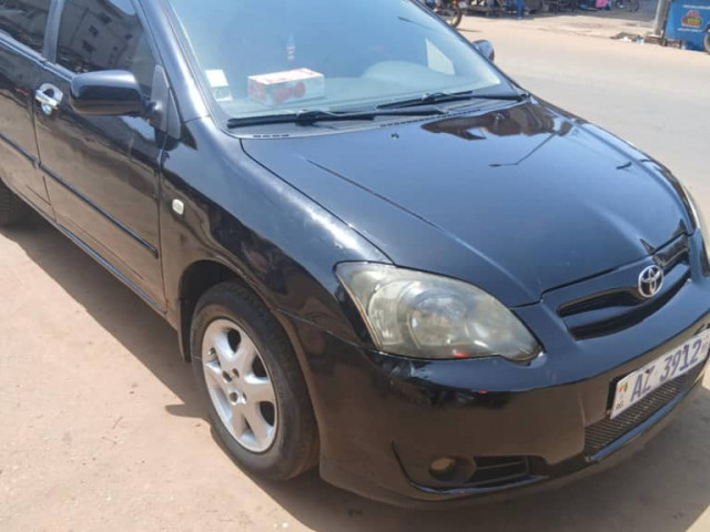 Toyota Drogba, Voitures, Conakry