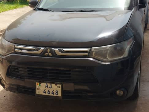 Mitsubishi Outlander, Voitures, Conakry