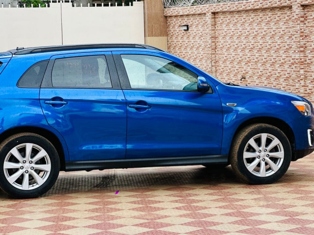 Mitsubishi RVR, Voitures, Conakry