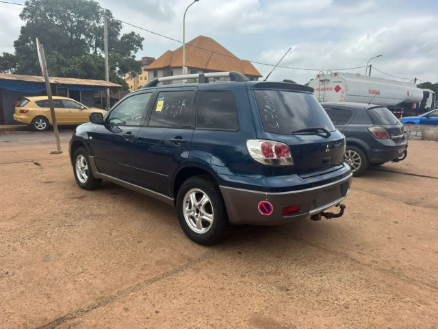 Mitsubushi outlander, Voitures, Conakry