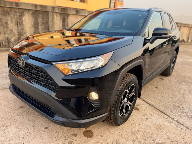 Toyota rav4, Voitures, Conakry